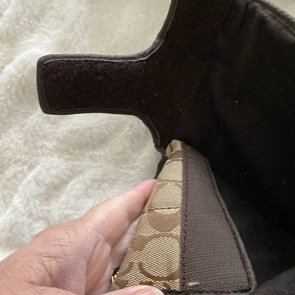 COACH SHARON BROWN BOOTS 9B - Picture 4 of 9